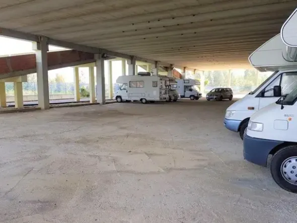 #4724 Porzione di edificio produttivo commerciale (part 1080)