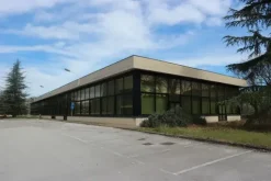 #21226 Porzione di opificio con pertinenze