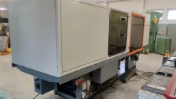 Pressa a iniezione PONAR ŻYWIEC UT-090 H