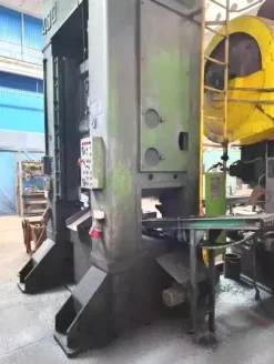 Pressa a manovella TMP VORONEZH KA2536