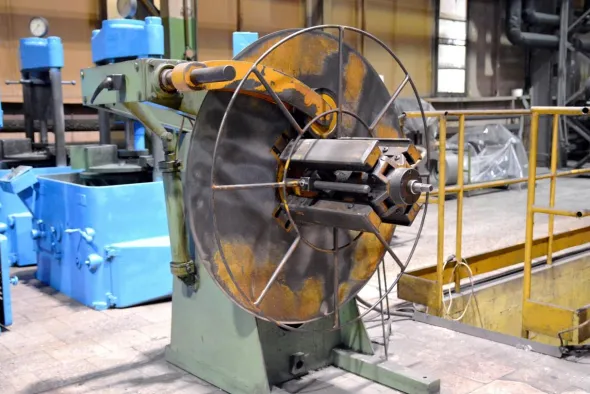 Pressa due montanti KRUPP PST-A 160