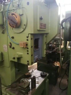 Pressa eccentrica Colombo Agostino C 40 40 Ton
