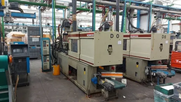 20#7165 Pressa iniezione Negri Bossi NB-80