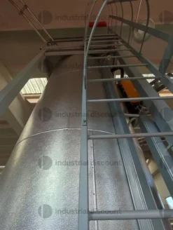 1#10039 Pressa iniezione Sacmi, stampo sacmi e robot di scarico Sytrama