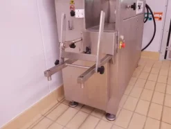 15#4631 Pressa insaccatrice Prozzi Progeco