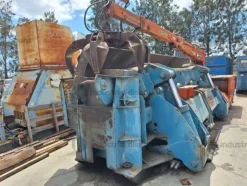 22#9304 Pressa per rottami ferrosi
