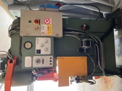 pressa piegatrice 60 Tonnellate