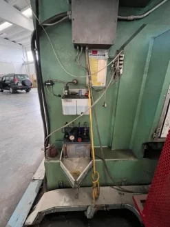 5#8297 Pressa Ross 120 Ton con avanzamento automatico Micromel