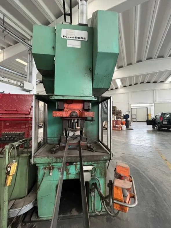 5#8297 Pressa Ross 120 Ton con avanzamento automatico Micromel