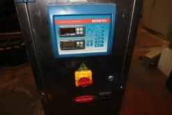 29#5528 Pressa Sandretto Mega HC e robot Jrobi