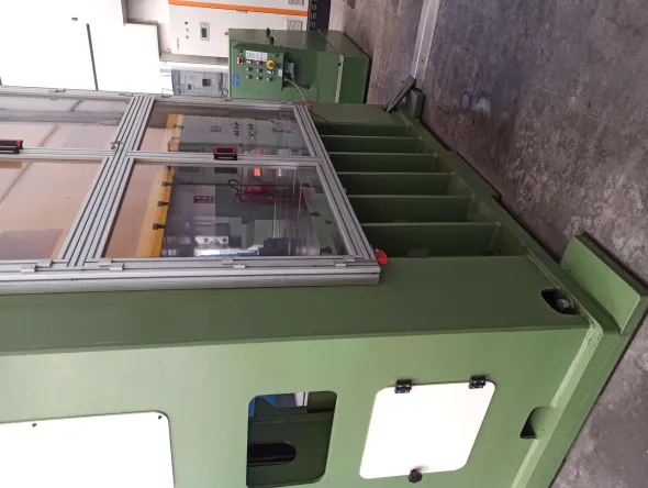PRESSA SCHULER 4 MONTANTI 200 TONREVISIONATA