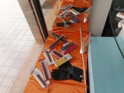 1#8057 Prodotti per centro estetico e parrucchiera.