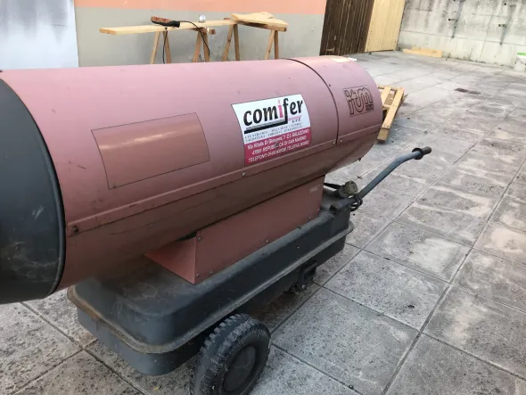Produttore aria calda a gasolio