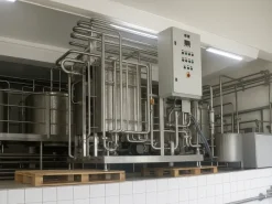 PST25 Pastorizzatore a flusso usato e separatore 2000
