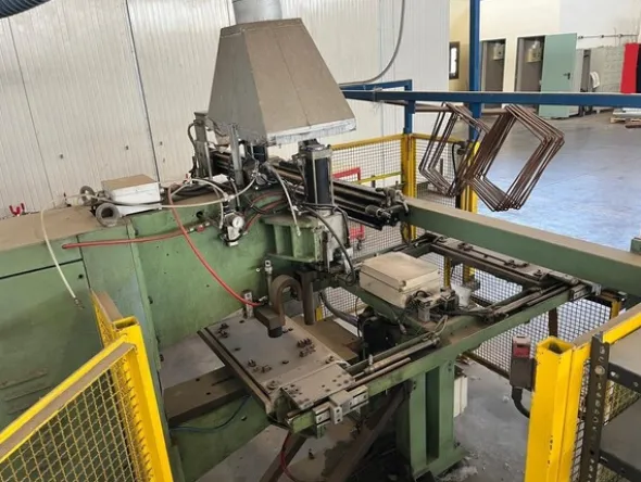 3#8297 Puntatrice automatica SDP per piolini