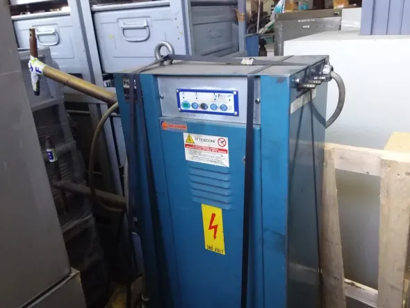 Puntatrice a 380 volt