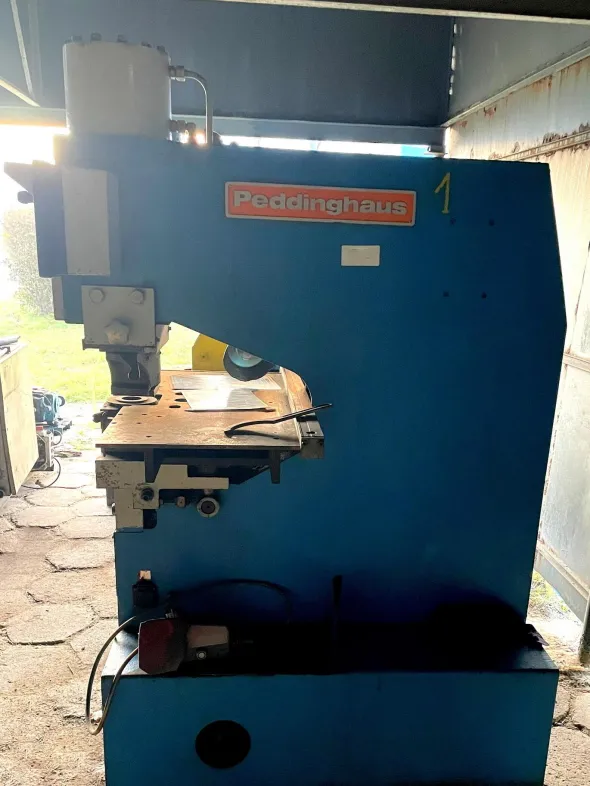 Punzonatrice idraulica PEDDINGHAUS Hydraulic 800