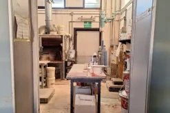 #2537987 Quota 1/2 di locale artigianale e area urbana