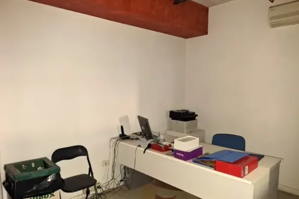 #2537987 Quota 1/2 di locale artigianale e area urbana