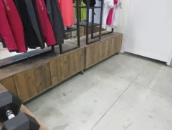 1#6040 Ramo di azienda dedita al commercio di articoli sportivi