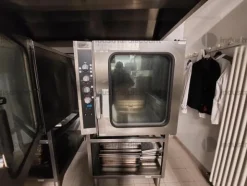 3#7775 Ramo di azienda dedita all'attività di ristorazione