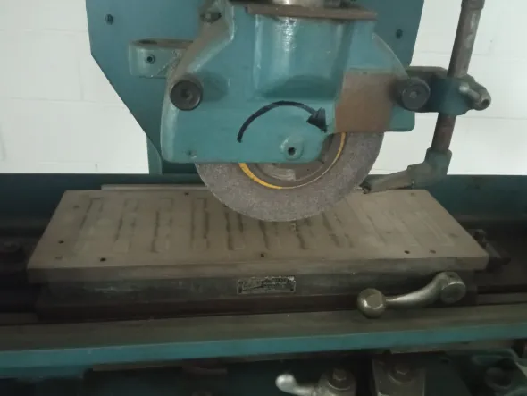 Rettifica tangenziale Jones Shipman 540