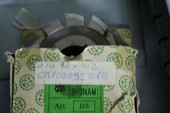 13#69640 Ricambi e utensili officina meccanica