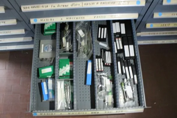 13#69640 Ricambi e utensili officina meccanica