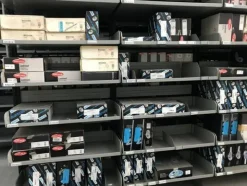 1#5072 Ricambi per autoveicoli