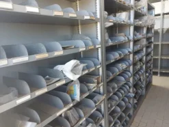 245#8002 Ricambi per trattori Fiat