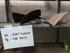245#8002 Ricambi per trattori Fiat