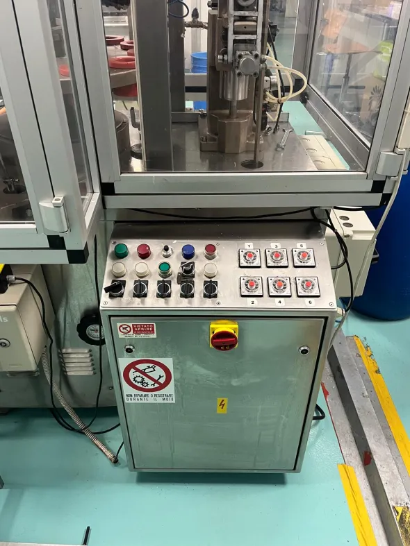 RIEMPITRICE - INTUBETTATRICE AUTOMATICA TUBI PLASTICA