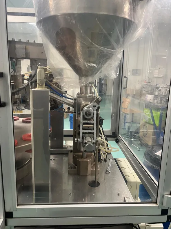 RIEMPITRICE - INTUBETTATRICE AUTOMATICA TUBI PLASTICA