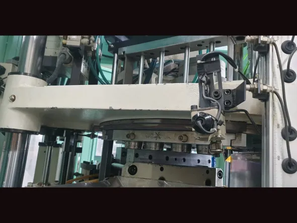 Rif: PR20 Pressa ad Iniezione Usata AOKI anno 2014