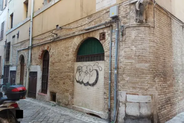 #19097 Ristorante in centro