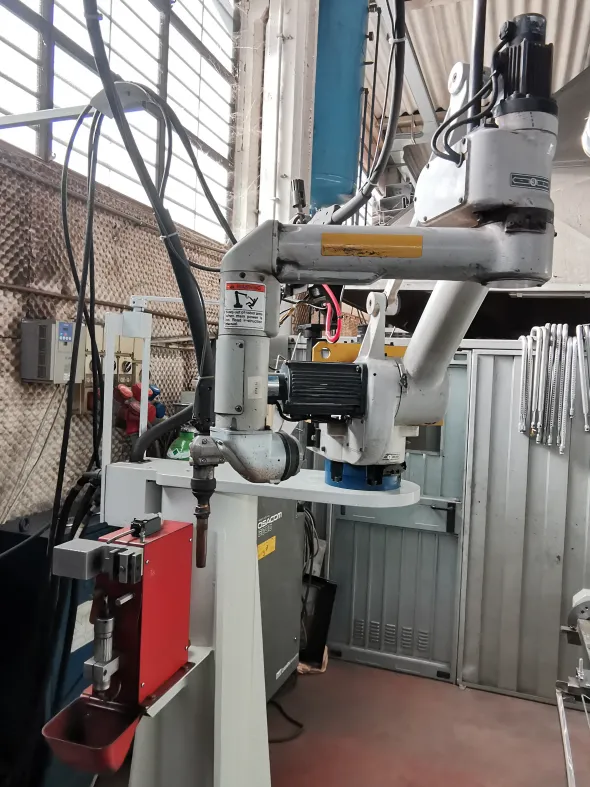 ROBOT DI SALDATURA OTC
