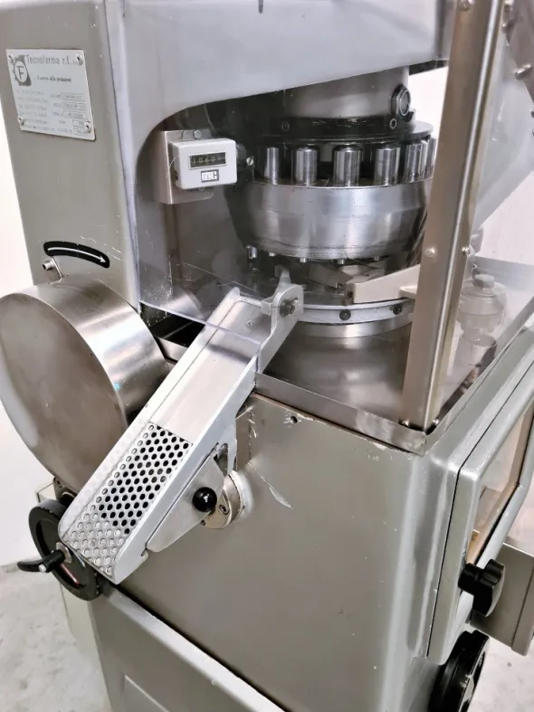 RONCHI Mod. AM 13/15 - Comprimitrice Rotativa