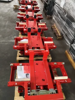 ROVESCIATORE IDRAULICO/BINS E PER CARRELLI ELEVATORI