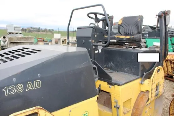 47#3918 Rullo Bomag