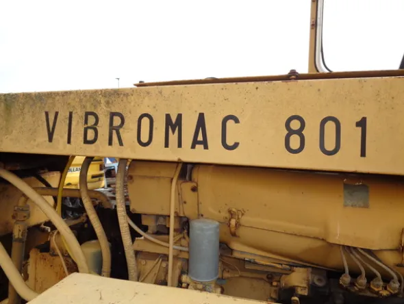 19#5085 Rullo vibrante Vibromac