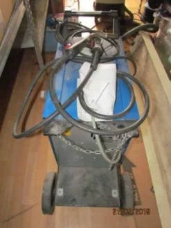 16#4280 Saldatrice a filo Maxistar 250 T
