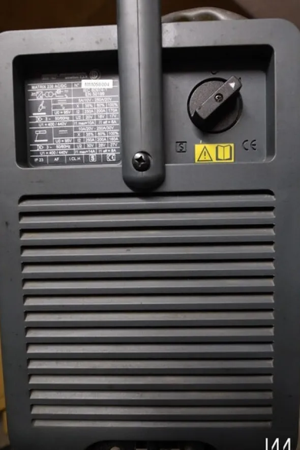 1#8387 Saldatrice Matrix AC/DC