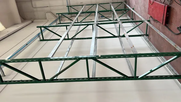 Scaffalatura metallica porta gomme