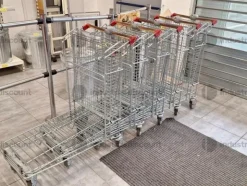 33#10103 Scaffalatura per punto vendita commerciale