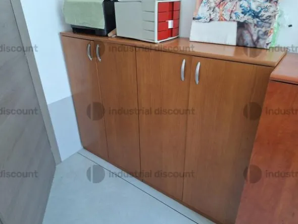 2#9215 Scaffalature macchine per stoccaggio tessuti e arredo d'ufficio