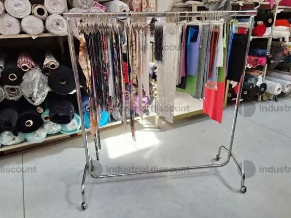 2#9215 Scaffalature macchine per stoccaggio tessuti e arredo d'ufficio