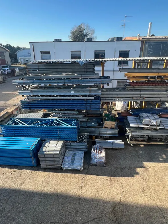Scaffalature usate