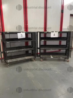 12#9552 Scaffali neri con ruote