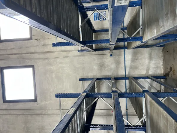 Scaffali usati