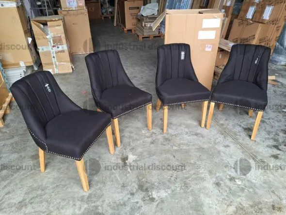 5#9482 Sedie assortite vellutoePoltroncine